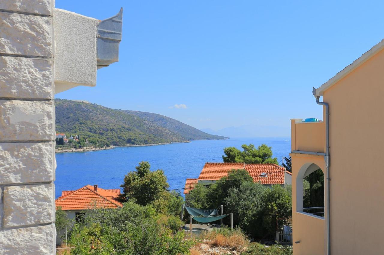 Apartments By The Sea Businci, Ciovo - 9450 Trogir Extérieur photo